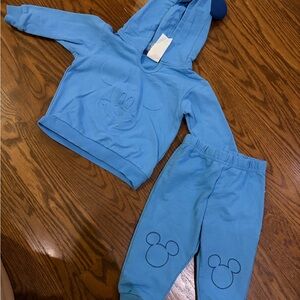 Disney Baby Mickey mouse hoodie and sweatpants set 12M